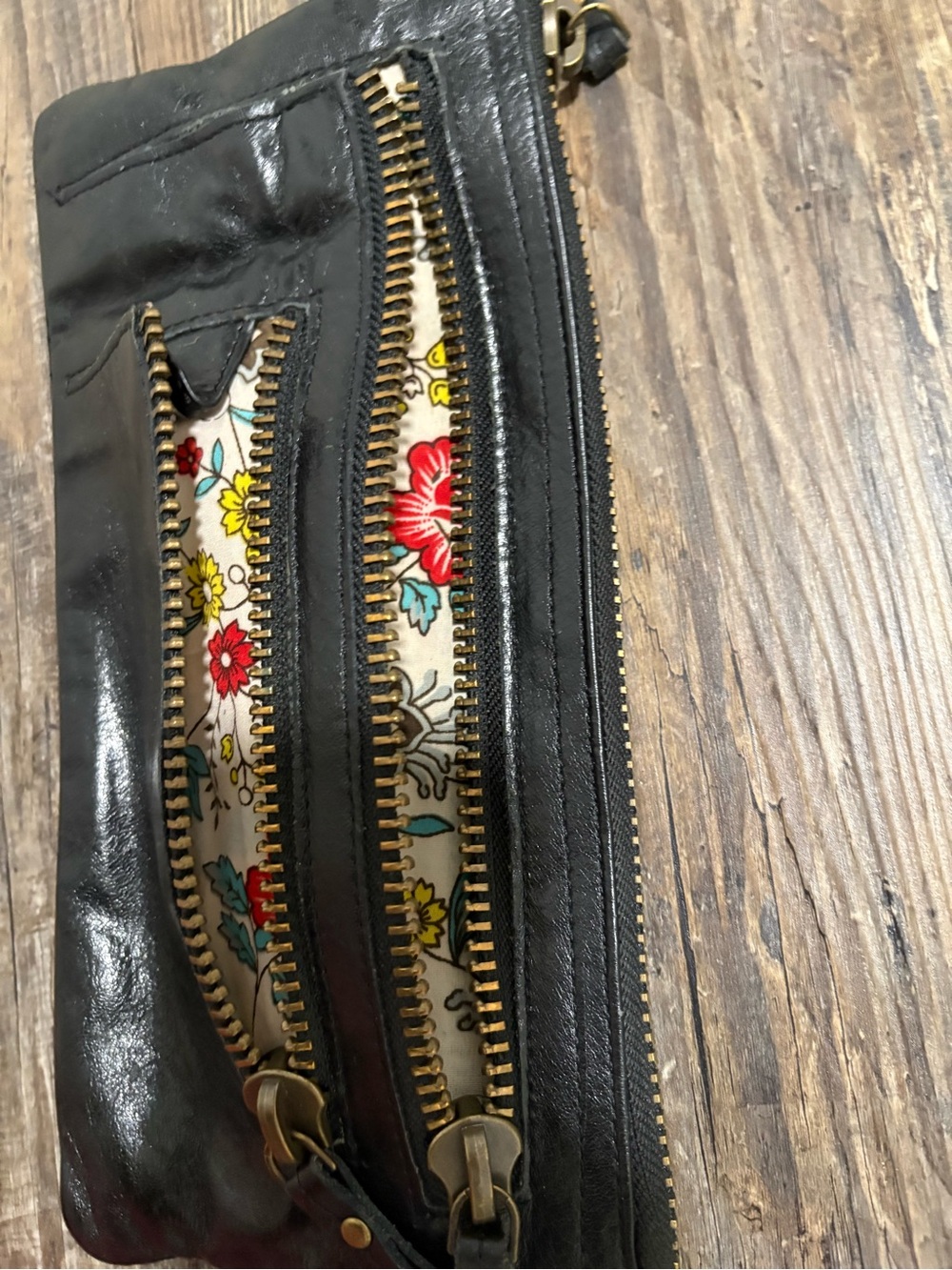 Latico Women’s Wallet $30.00 Floral Design on the Inside